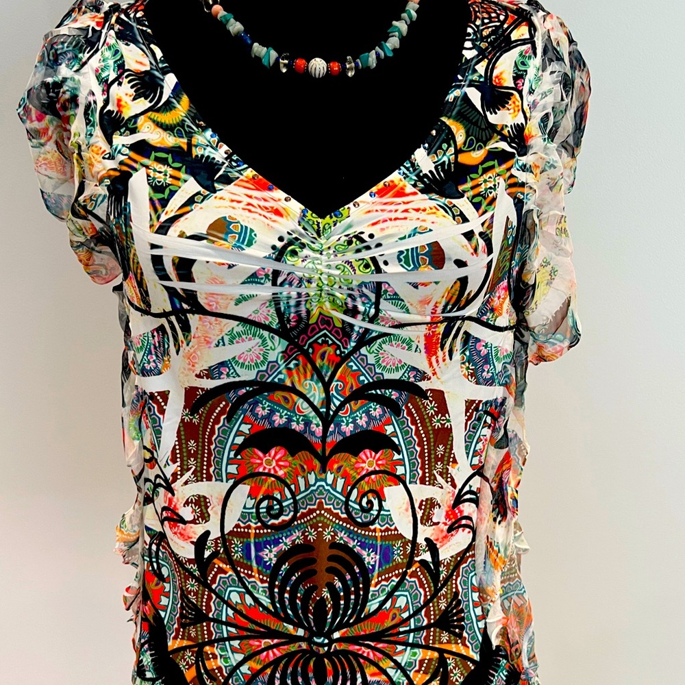 One World multiple colored top.
